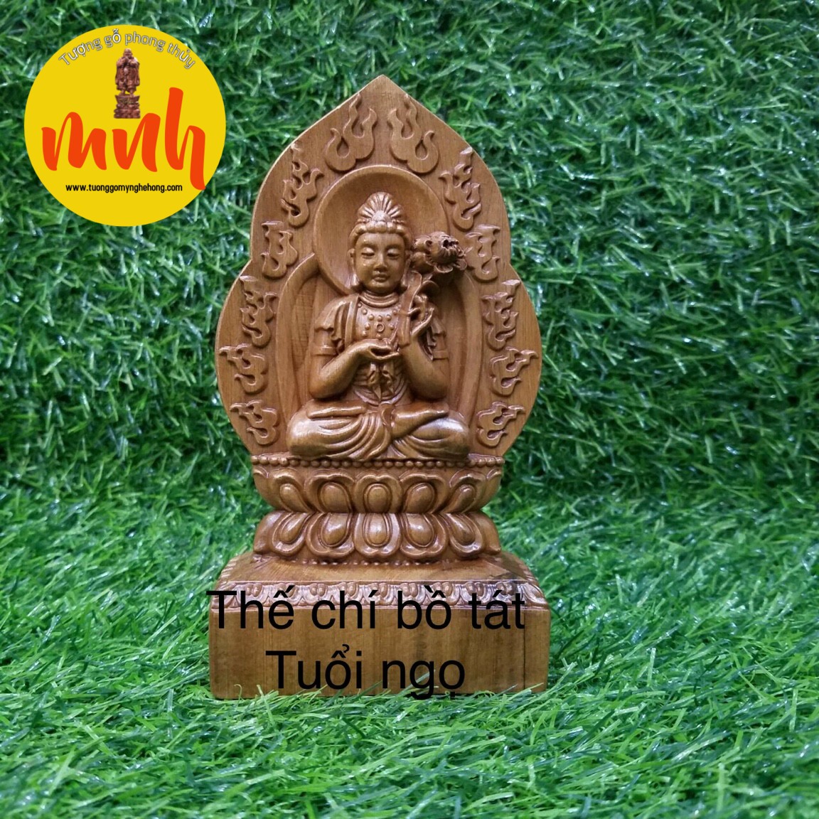 Tượng Phật Bản Mệnh Để Xe Hơi Gỗ Bách Xanh